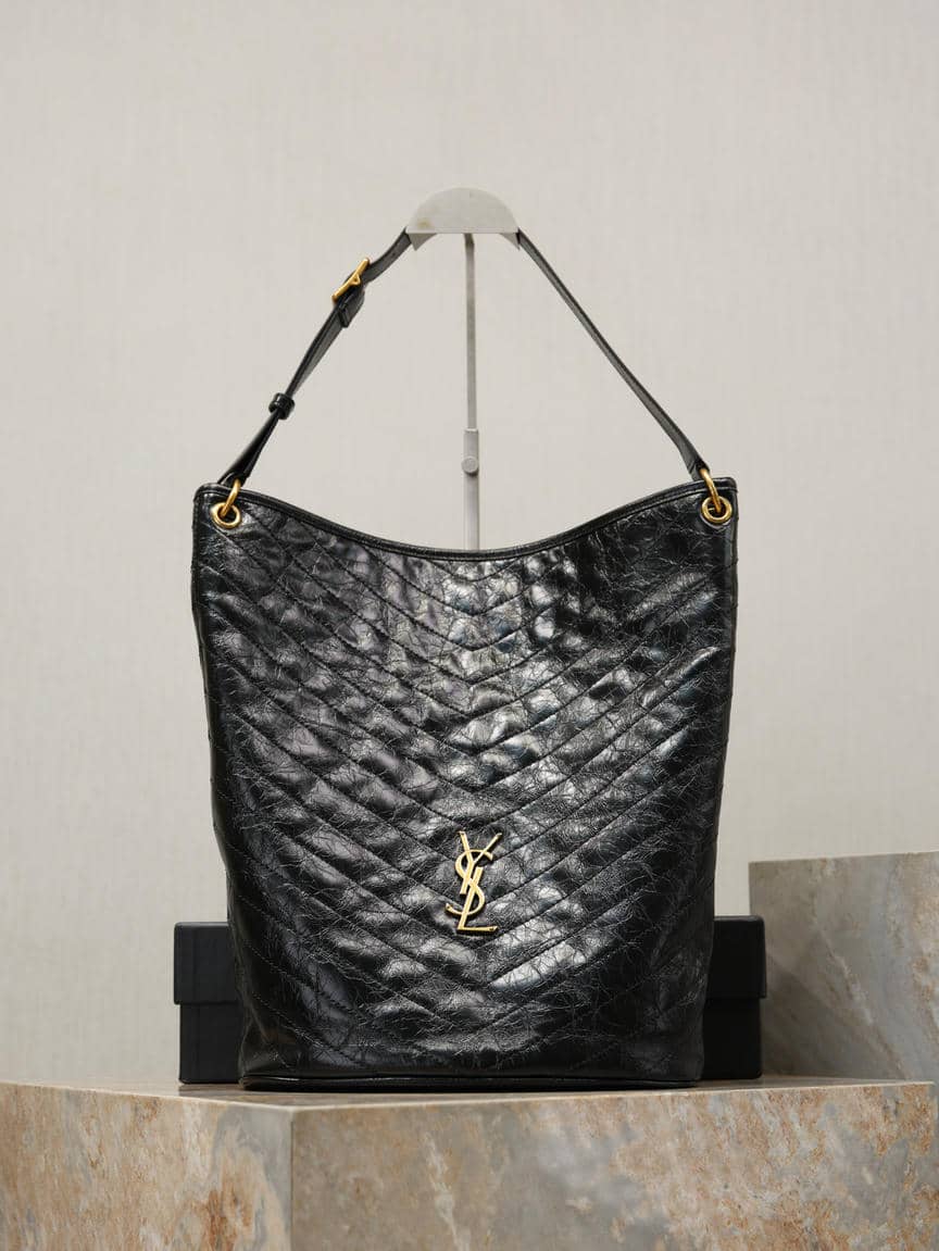 1 Bucket Bag-11